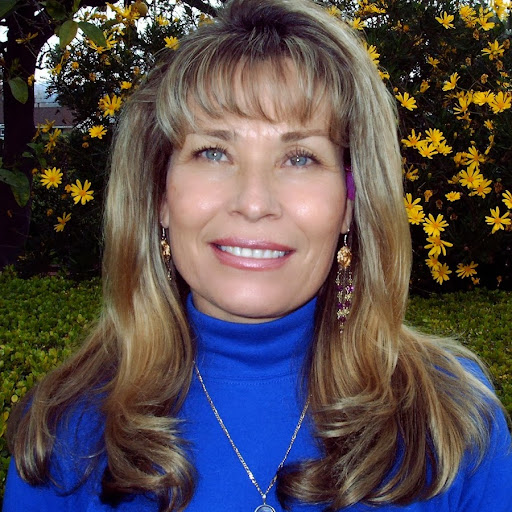 Rita Wilson Photo 44