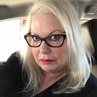 Elizabeth Grossman Photo 30