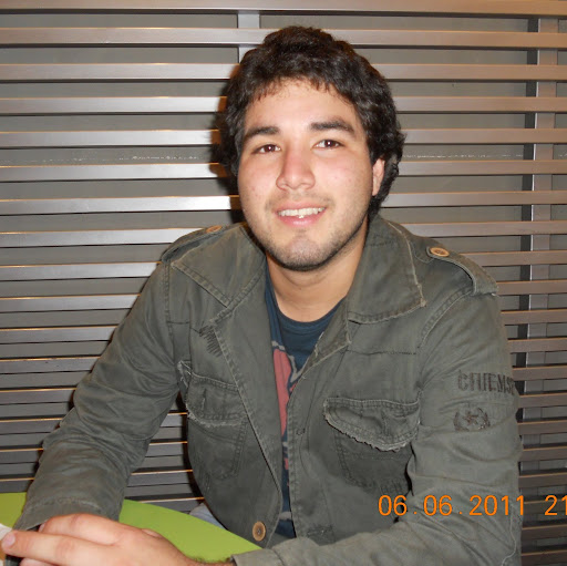 Alejandro Castro Photo 44