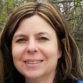 Vicki Martinez Photo 14