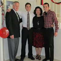 Julie Gross Photo 16