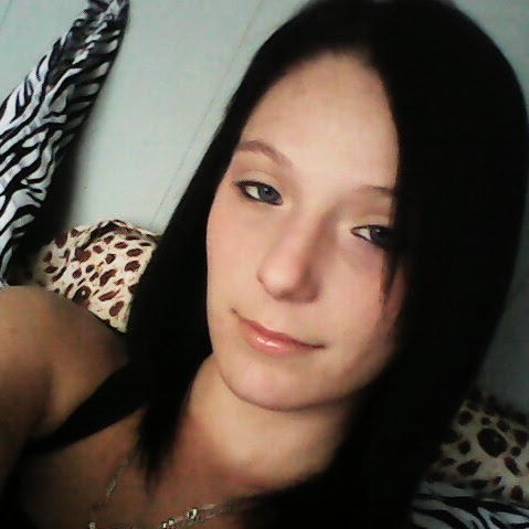 Jessica Schultz Photo 36