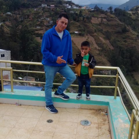 Edwin Pizarro Photo 19