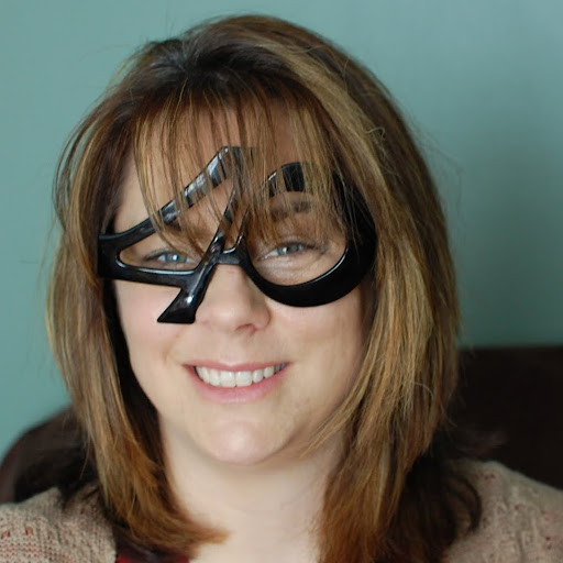 Tara Phillips Photo 17