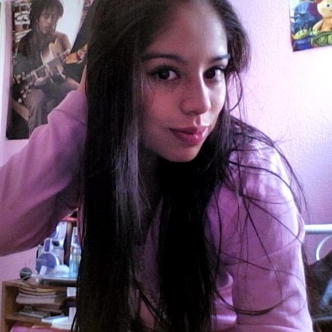 Paulina Estrada Photo 20