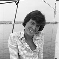 Deann Reynolds Photo 14