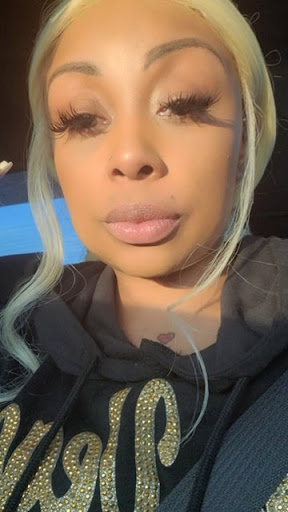 April Ingram Photo 21