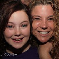 Gina Bailey Photo 9