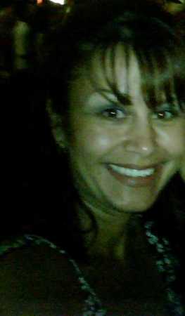 Laura Soares Photo 6