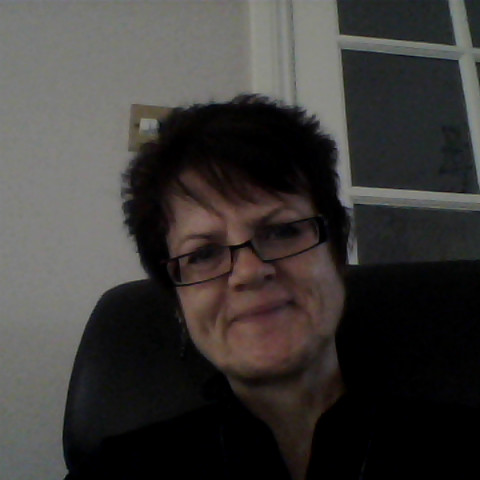 Tracey Glover Photo 23