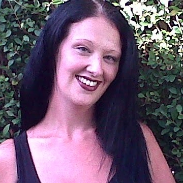Debbie Ellis Photo 9
