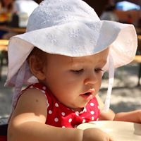 Jennifer Shoop Photo 25