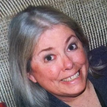 Christine Mills Photo 20