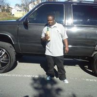 Gordon Lewis Photo 22