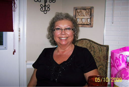 Carol Wallis Photo 24
