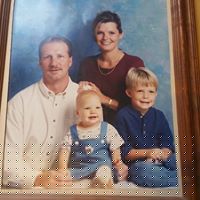 Kim Mathews Photo 18