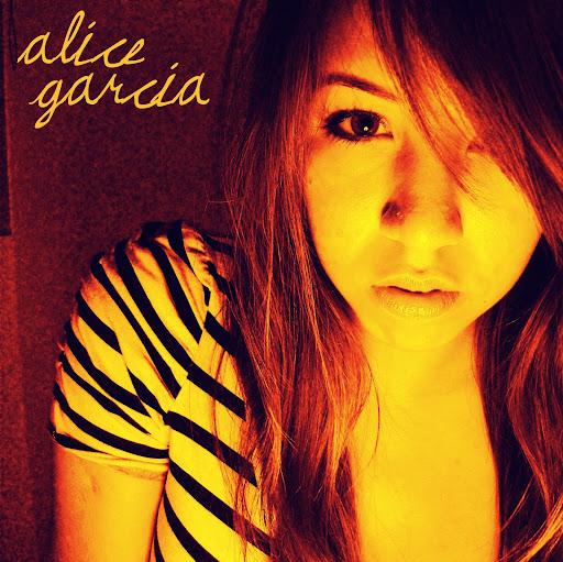 Alice Garcia Photo 11