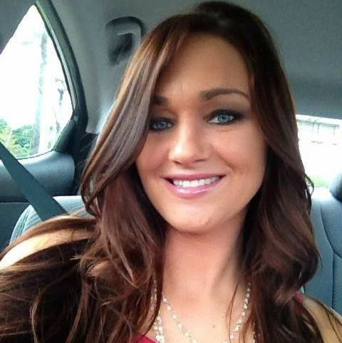 Michelle Conrad Photo 34