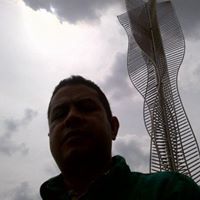 Richard Urbina Photo 11