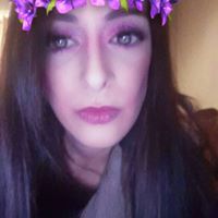 Sarah Riddell Photo 14