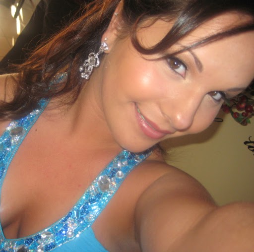 Amanda Genovese Photo 4