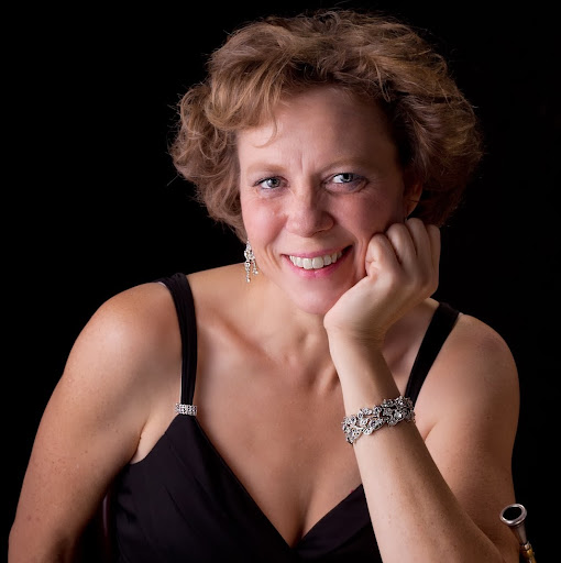 Christine Chase Photo 27