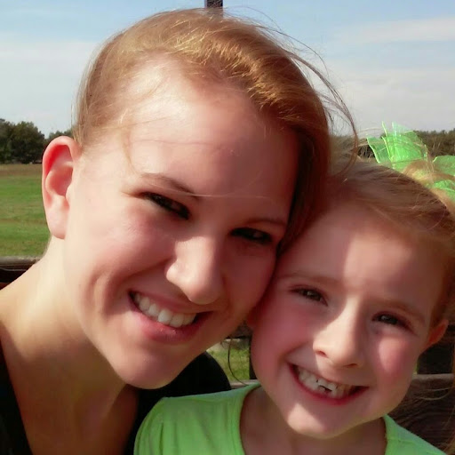 Sara Dunbar Photo 10