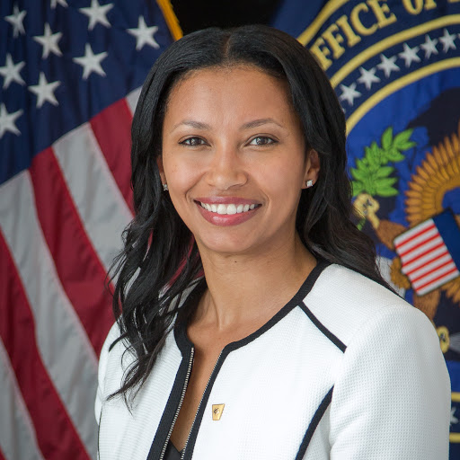 Marie Sanders Photo 11