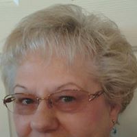 Sandra Bobek Photo 7