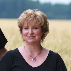 Tracy Schulz Photo 16