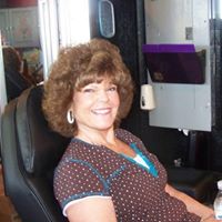 Dianne Harper Photo 26