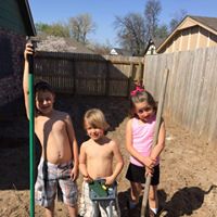 Lindsey Roach Photo 9