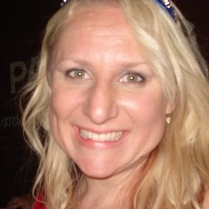 Julie Hannan Photo 6