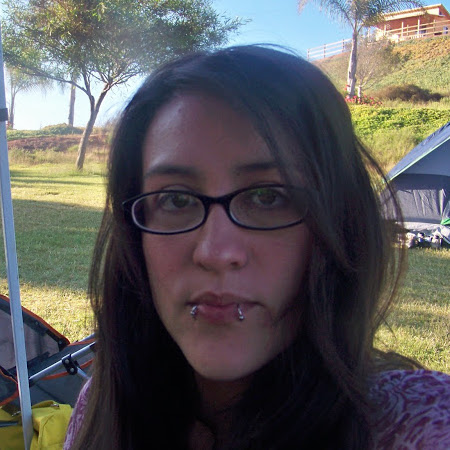 Ruth Flores Photo 14