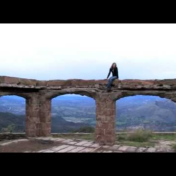 Julie Bernier Photo 19