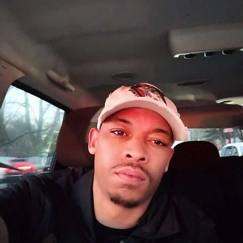 Derrick Reeves Photo 30