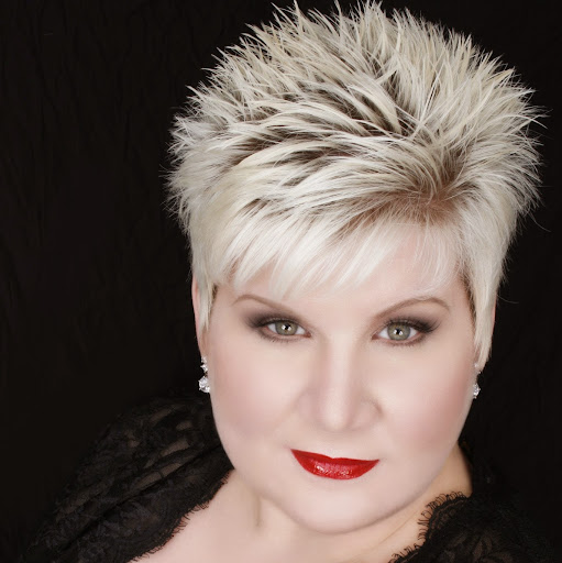 Heather Spence Photo 14