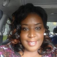 April Sellers Photo 37