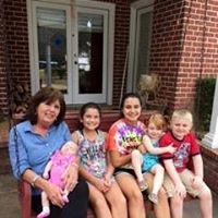 Cindy Newsom Photo 13