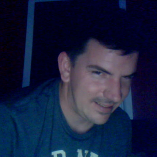 Dan Thacker Photo 34