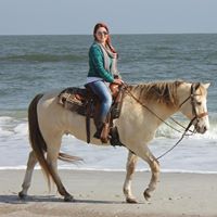 Christine Ruiz Photo 21