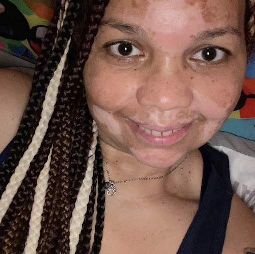 Paula Barnes Photo 32