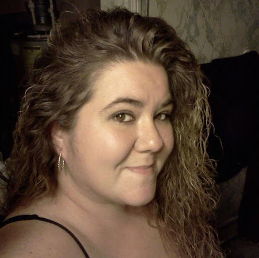 Kristina Adams Photo 33