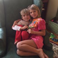 Andrea Moyer Photo 37