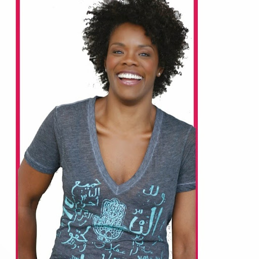 Rosalyn Williams Photo 8
