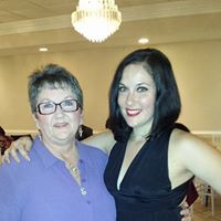 Elaine Taylor Photo 24