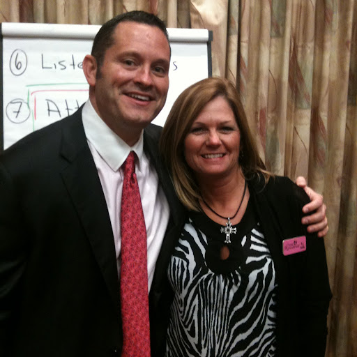 Debbie Hunter Photo 17