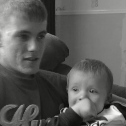 Martin Cunningham Photo 40