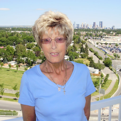 Susan Lawson Photo 44