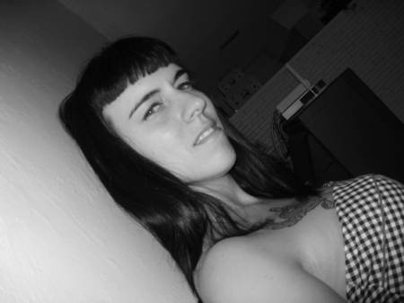 Alison Burgess Photo 10